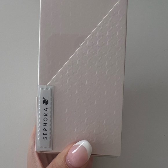 Miss Dior Blooming Bouquet Perfume - Picture 2 of 6